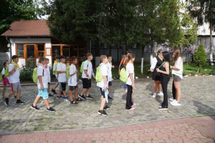 Proiect educaţional şi social pentru copii la Parohia „Sfinţii Trei Ierarhi“ din Galaţi – fotografia 3