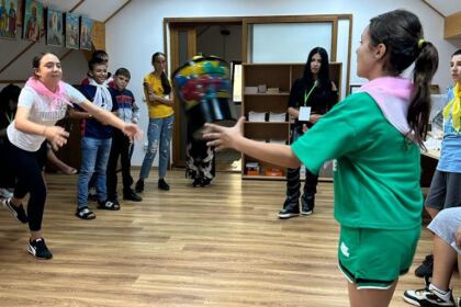 Proiect educaţional şi social pentru copii la Parohia „Sfinţii Trei Ierarhi“ din Galaţi – fotografia 33