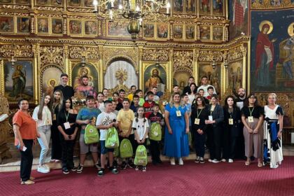 Proiect educaţional şi social pentru copii la Parohia „Sfinţii Trei Ierarhi“ din Galaţi – fotografia 39