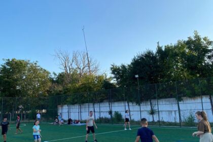 Zile de vară cu activităţi tradiţionale pentru 20 de copii din localitatea Movila Miresii – fotografia 18