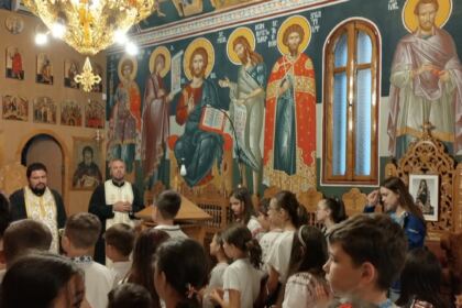 În Arhiepiscopia Dunării de Jos continuă programul de vară pentru copii – fotografia 3
