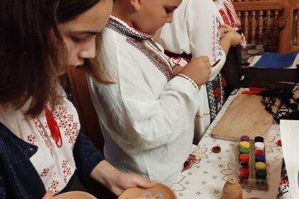 În Arhiepiscopia Dunării de Jos continuă programul de vară pentru copii – fotografia 10