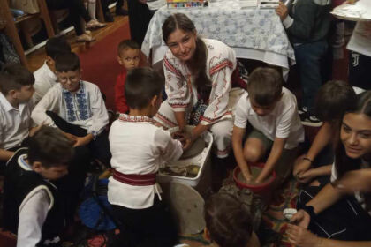 În Arhiepiscopia Dunării de Jos continuă programul de vară pentru copii – fotografia 22