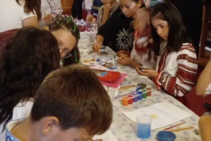 În Arhiepiscopia Dunării de Jos continuă programul de vară pentru copii – fotografia 29