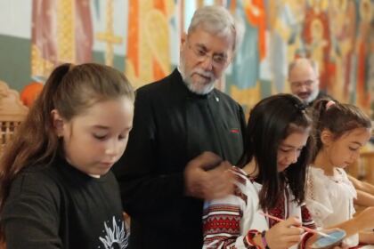 În Arhiepiscopia Dunării de Jos continuă programul de vară pentru copii – fotografia 30