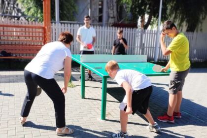 În Arhiepiscopia Dunării de Jos continuă programul de vară pentru copii – fotografia 40