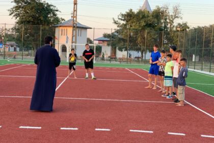 Activităţi recreative şi educative pentru copiii din mica localitate Esna, judeţul Brăila – fotografia 12