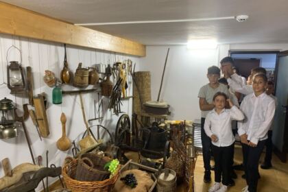 Activităţi recreative şi educative pentru copiii din mica localitate Esna, judeţul Brăila – fotografia 21