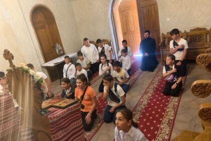 Activităţi recreative şi educative pentru copiii din mica localitate Esna, judeţul Brăila – fotografia 25