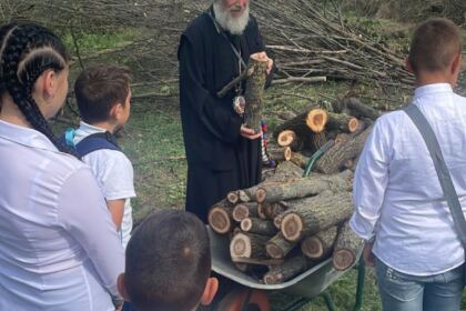 Activităţi recreative şi educative pentru copiii din mica localitate Esna, judeţul Brăila – fotografia 44