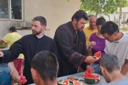 Daruri pentru asistaţii din Unitatea Medico-Socială de la Gănești – fotografia 1