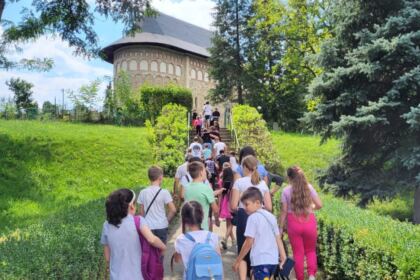 Tabără de vară în localitatea Rediu pentru 80 de copii – fotografia 40
