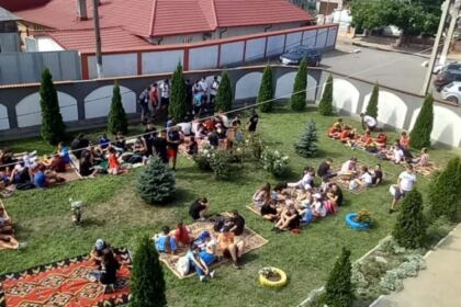 Zi de mare bucurie pentru 160 de copii din judeţul Galaţi – fotografia 11