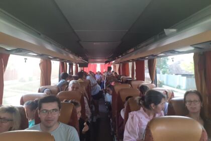 Excursie pe plaiuri nemțene pentru copiii din Parohia Smulți II – fotografia 1