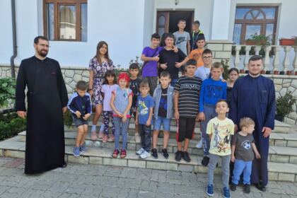 Excursie pentru 20 de copii la Mănăstirea Buciumeni – fotografia 6