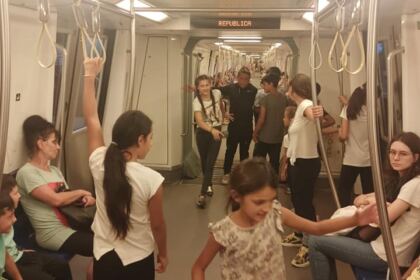 Excursie la Bucureşti pentru 18 copii din judeţul Brăila – fotografia 19