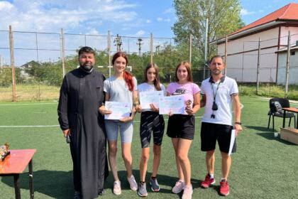 Tabăra de vară „Credință, Sport și Comuniune“ în localitatea Vameş – fotografia 43