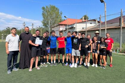 Tabăra de vară „Credință, Sport și Comuniune“ în localitatea Vameş – fotografia 44