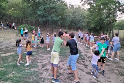 Activităţi de vară pentru copii în Parohia Măcişeni – fotografia 14