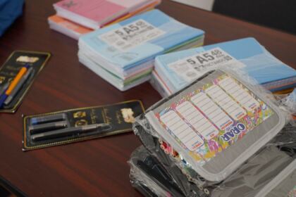 Ghiozdane pentru copiii din protopopiatele Galaţi şi Însurăţei – fotografia 9