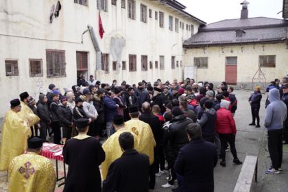 Procesiune cu sfintele moaşte în municipiul Brăila – fotografia 16