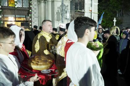 Procesiune cu sfintele moaşte în municipiul Brăila – fotografia 25