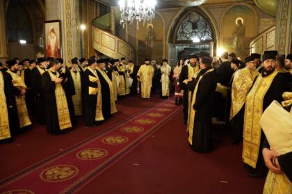 Procesiune cu sfintele moaşte în municipiul Brăila – fotografia 26
