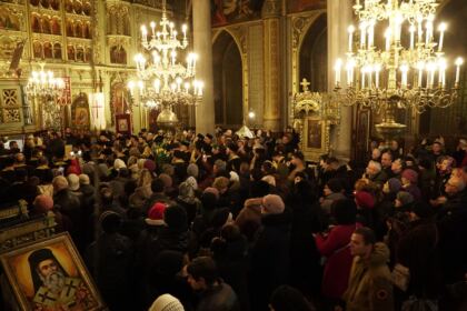 Procesiune cu sfintele moaşte în municipiul Brăila – fotografia 32