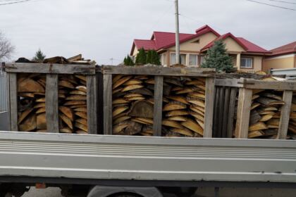 Daruri pentru persoanele vârstnice şi familiile nevoiaşe cu copii din Brăila – fotografia 8