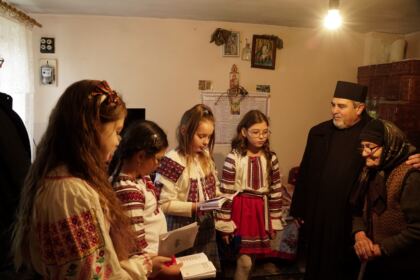 Daruri pentru persoanele vârstnice şi familiile nevoiaşe cu copii din Brăila – fotografia 16