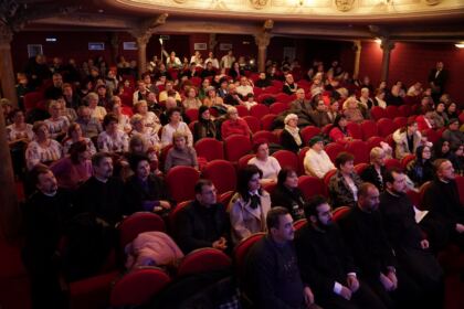 Concert de colinde la Teatrul „Maria Filotti“ din Brăila – fotografia 7
