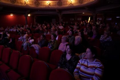 Concert de colinde la Teatrul „Maria Filotti“ din Brăila – fotografia 9