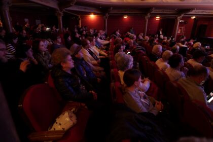 Concert de colinde la Teatrul „Maria Filotti“ din Brăila – fotografia 13