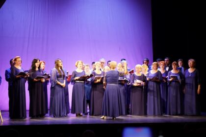Concert de colinde la Teatrul „Maria Filotti“ din Brăila – fotografia 14