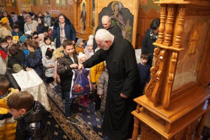 Daruri pentru copii oferite de Parohia „Sf. Parascheva“ din Brăila – fotografia 18