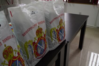 Ajutoare oferite persoanelor vârstnice din cadrul unui azil din Brăila – fotografia 5