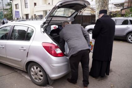 Ajutoare oferite persoanelor vârstnice din cadrul unui azil din Brăila – fotografia 11