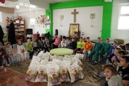 Daruri pentru copiii de la Grădiniţa parohială „Familia“ din Brăila – fotografia 6