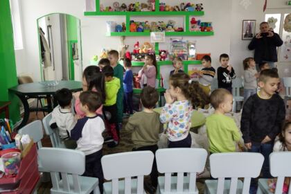 Daruri pentru copiii de la Grădiniţa parohială „Familia“ din Brăila – fotografia 21