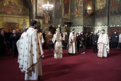 Concert de colinde la Catedrala Arhiepiscopală din Galaţi – fotografia 3