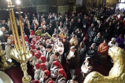Concert de colinde la Catedrala Arhiepiscopală din Galaţi – fotografia 16