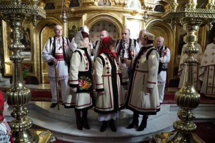 Concert de colinde la Catedrala Arhiepiscopală din Galaţi – fotografia 33