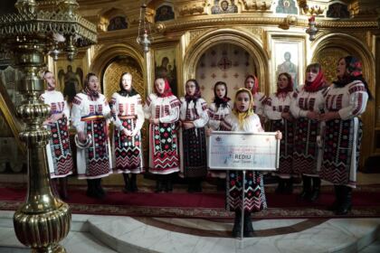 Concert de colinde la Catedrala Arhiepiscopală din Galaţi – fotografia 37