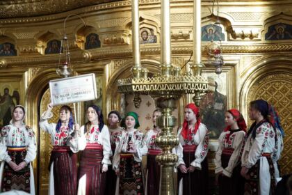 Concert de colinde la Catedrala Arhiepiscopală din Galaţi – fotografia 41