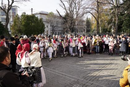 Concert de colinde la Catedrala Arhiepiscopală din Galaţi – fotografia 63
