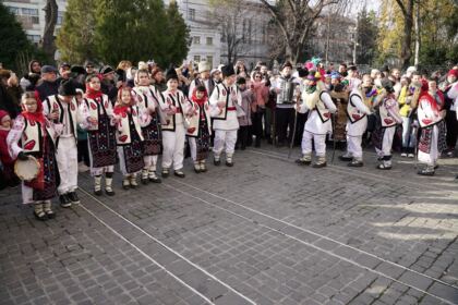 Concert de colinde la Catedrala Arhiepiscopală din Galaţi – fotografia 64