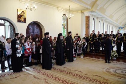 Colindători la Centrul Eparhial al Arhiepiscopiei Dunării de Jos – fotografia 15
