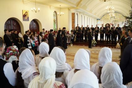 Colindători la Centrul Eparhial al Arhiepiscopiei Dunării de Jos – fotografia 21