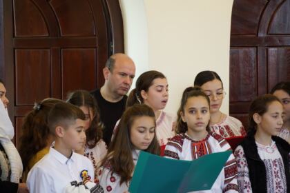 Colindători la Centrul Eparhial al Arhiepiscopiei Dunării de Jos – fotografia 36
