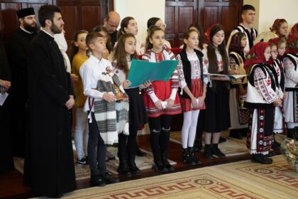 Colindători la Centrul Eparhial al Arhiepiscopiei Dunării de Jos – fotografia 38
